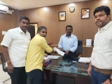 மதுரை மீனாட்சி அம்மன் கோவிலில் அமைந்துள்ள #மாமன்னர்கள் #மருதுபாண்டியர்களால்
கட்ட…